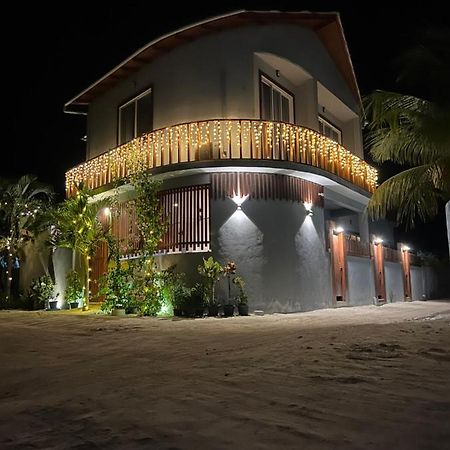 Готель Finolhu Dhigurah Дігура Екстер'єр фото