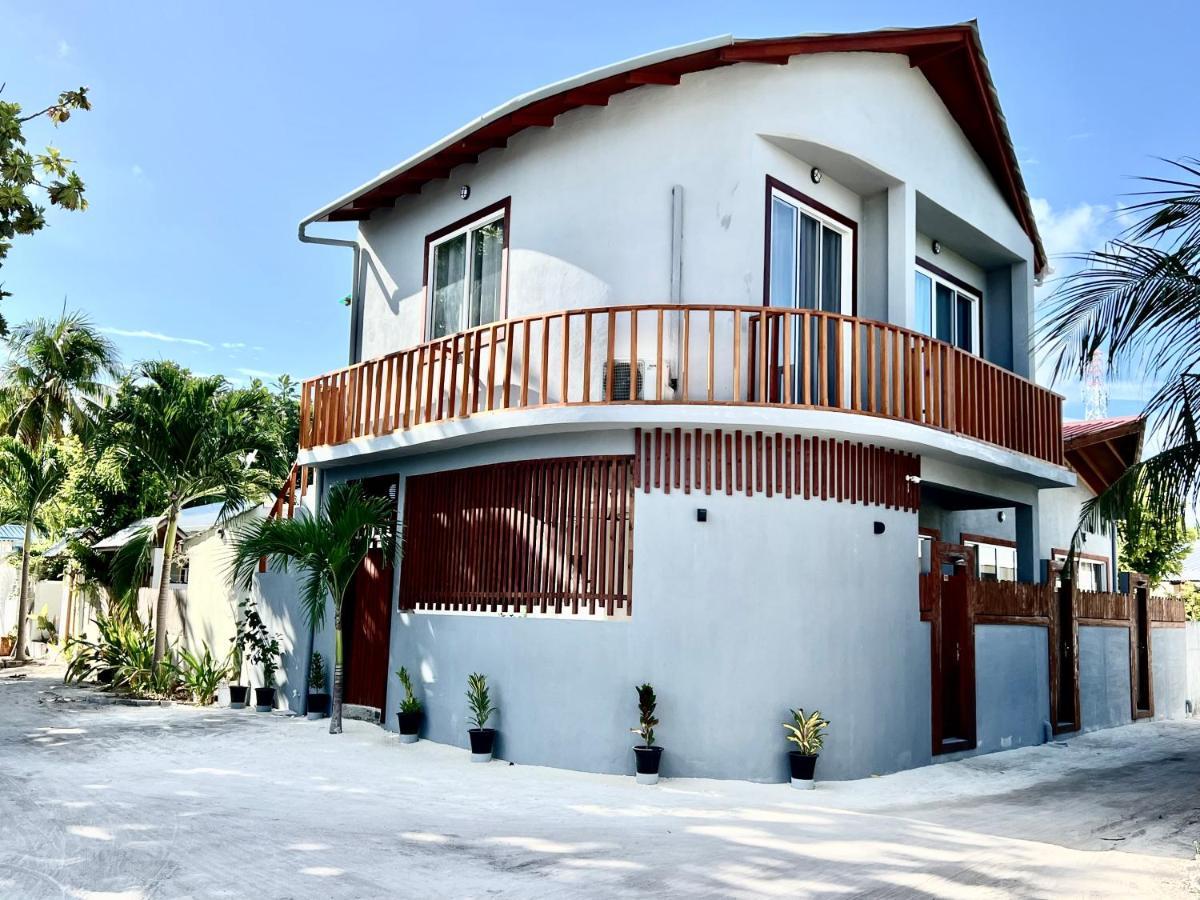 Готель Finolhu Dhigurah Дігура Екстер'єр фото
