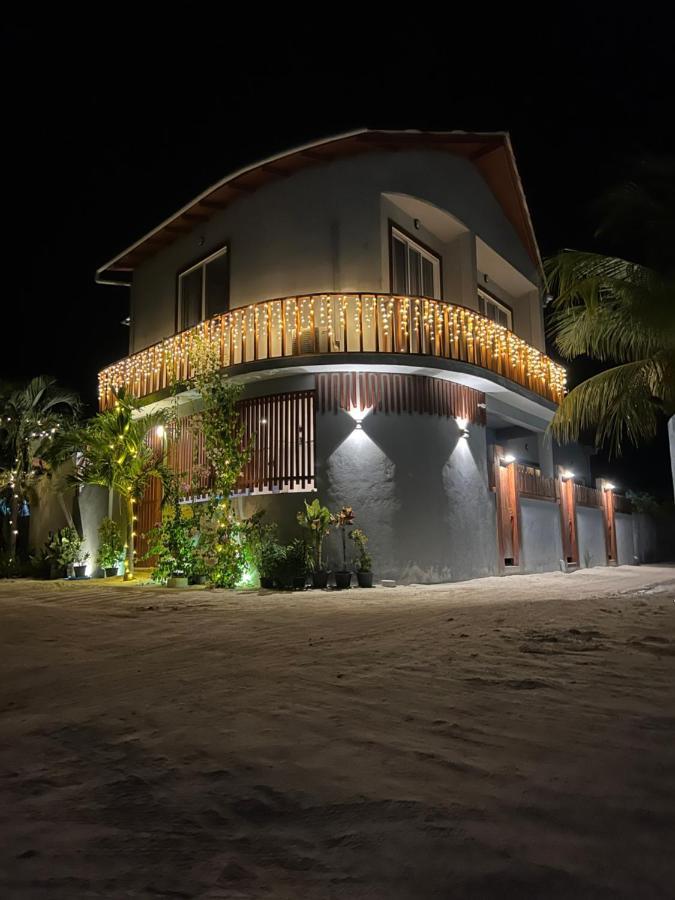 Готель Finolhu Dhigurah Дігура Екстер'єр фото